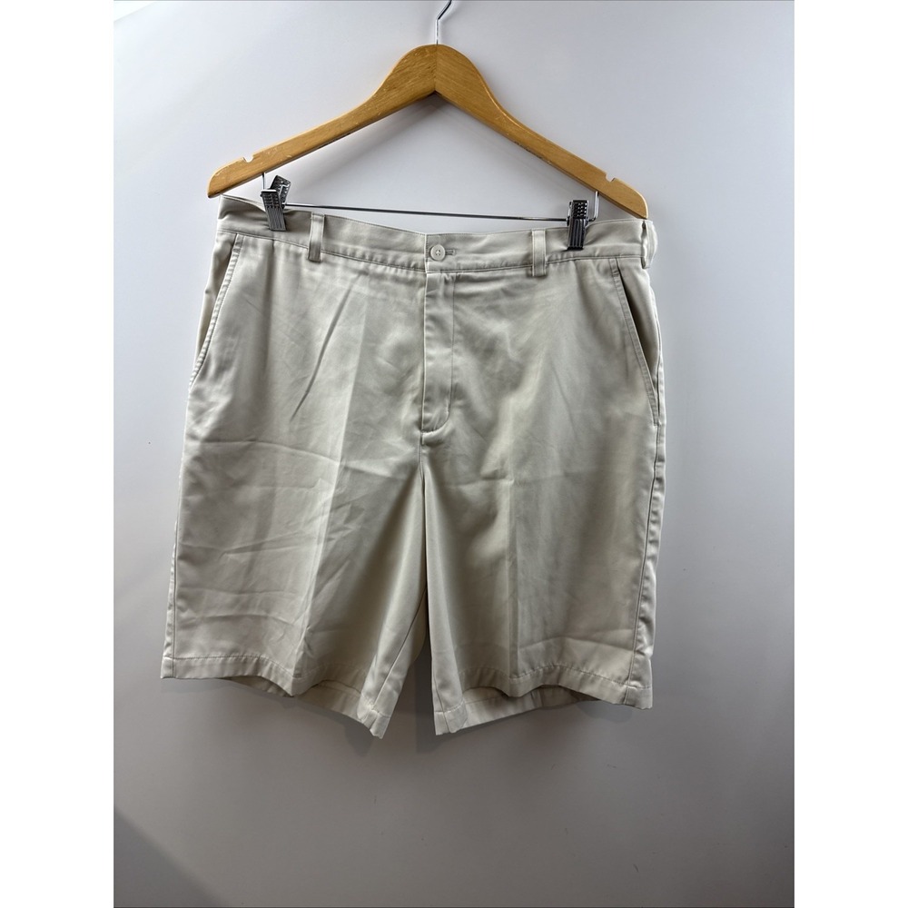 Nike Golf Shorts Mens 38 Beige Khaki Outdoor Stretch Dri Fit Standard Flat Front